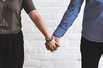 Miscellanea, Miscellaneous, Couple, Pair, Hands, Tenderness, Touching, Touch, Bracelets HD wallpaper