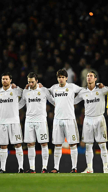 Real Madrid C.F., Football club, Santiago Bernabeu, Spanish football HD phone wallpaper