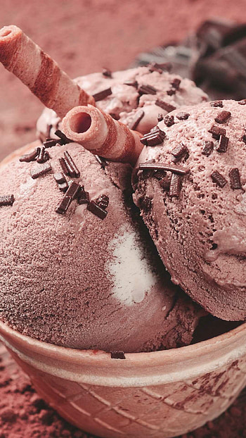 Awesome ice cream art, treat, Delicious , Yummy dessert HD phone wallpaper