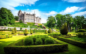majestic dunrobin castle in scotland, bushes, trees, garden, sky, hill, casrle HD wallpaper