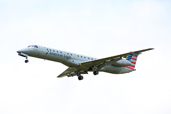 American Eagle Airlines, Philly planespotting, Officer wayfinder, Travels HD wallpaper