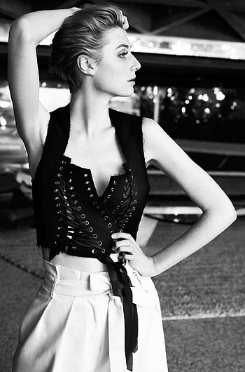 Elizabeth Debicki, Hot Bikini , Sexy Babe HD phone wallpaper