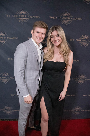 Streamer awards, Red carpet pics, Social media event, Online influencers HD phone wallpaper
