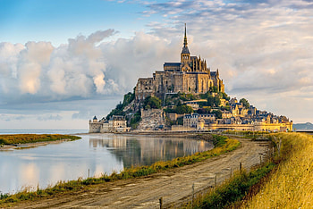Mont Saint Michel HD wallpaper