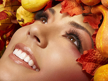 * Smiling at autumn *, colorful, cute, colors, shining, warmth, fruit, autumn, lips, brown eyes, beautiful woman, smile, eyes, sweet smile, leaves, make up, stare, face, lovely HD wallpaper