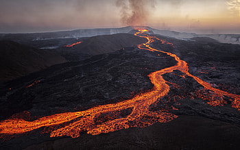 volcano, hot lava, volcanic eruption, lava, evening, fiery river HD wallpaper