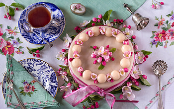 Cake and Tea, cake, tea, food, drink, dessert HD wallpaper