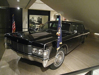 Presidential Limo, presedential limo, lincoln, president, lincoln continental HD wallpaper