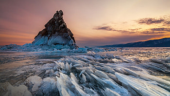 Turquoise ice, Lake Baikal, Mesmerizing beauty, Frozen wonderland HD wallpaper