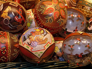 Holidays, Balloons, Close-Up, Christmas Decorations, Christmas Tree Toys, Handsomely, It's Beautiful, Taw, Drawn HD wallpaper