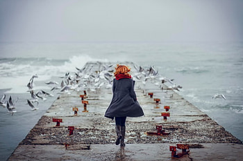 sea, pier, girl, woman, ocean waves, lady, waves, nature, sky, splendor, ocean, female HD wallpaper