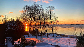 Winter Sunset, sun, snow, river, landscape, colors, trees, sky HD wallpaper