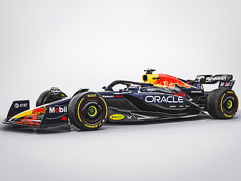 Red Bull RB21 — F1 Race | RB21 Speed: Quad F1 | Oracle RB21, car, race car, F1, Red Bull RB21 HD wallpaper