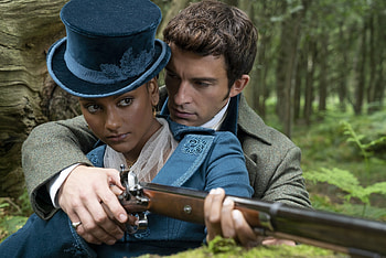 Simone Ashley, Slow burner romance, Kate and Anthony HD wallpaper