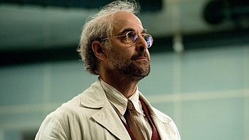 Stanley Tucci, Moonfall film, Disaster movie, Geektyrant HD wallpaper