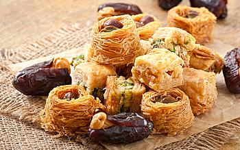 Baklava, dessert, sweets, food HD wallpaper