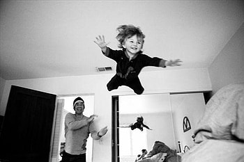 Dad and Kid, kid, father, love HD wallpaper