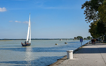 Sailing in France, France, yacht, water, promenade HD wallpaper