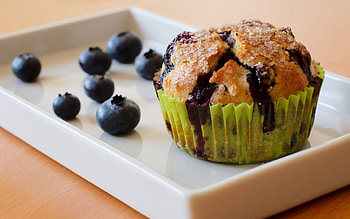 Blueberry muffin , Blueberry delights, Muffin HD wallpaper