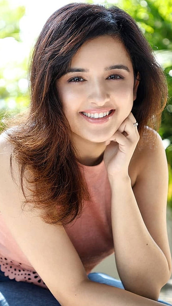 Shirley Setia, Shirley Setia Beautiful Singer HD phone wallpaper