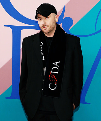 Demna Gvasalia, Celebs, Steps down, Vetements HD phone wallpaper