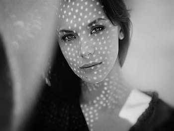 Hidden Light, think, black and white, love, beautiful, eye, feel, woman HD wallpaper