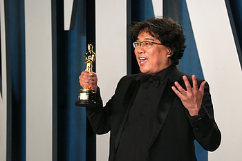 Bong Joon-ho, Parasite Oscars after party, Inside look, Celebration HD wallpaper