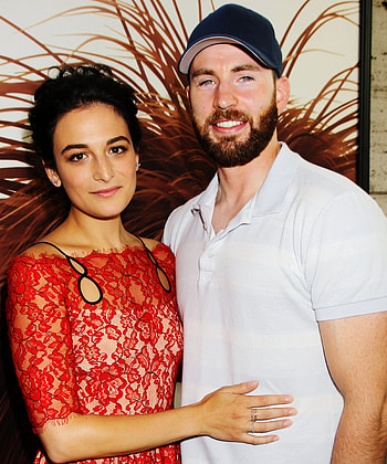 Jenny Slate Movies, Jenny slate and Chris Evans, Broke up, Breakup reason HD phone wallpaper