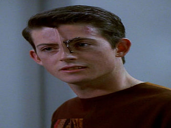 MANU INTIRAYMI AS (BRUNALI 'DESSIMILATED BORG) ICHEB, action, tvshow, entertainment, usa HD wallpaper