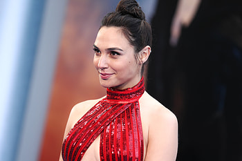 Gal Gadot, gal-gadot, celebrities, girls, smile HD wallpaper