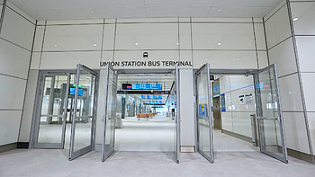 New Union Station bus terminal, Toronto, Citynews Toronto HD wallpaper