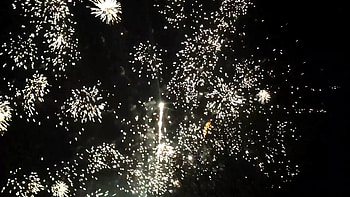 New Year's Eve Fireworks (black background) - Greenscreen Footage - YouTube HD wallpaper