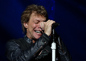 Jon Bon Jovi, Background element, Musical magnetism, Captivating aura HD wallpaper