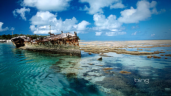 Bing Shipwreck on Heron Island background Australia full . HD wallpaper
