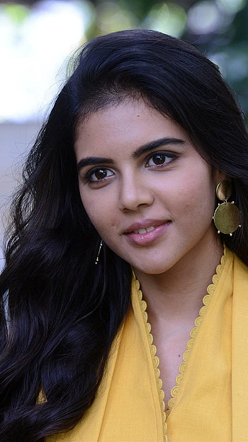 Kalyani Priyadarshan, Beautiful Actress HD phone wallpaper