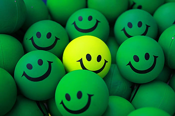 Miscellanea, Miscellaneous, Smile, Balls, Smilies, Smiles HD wallpaper