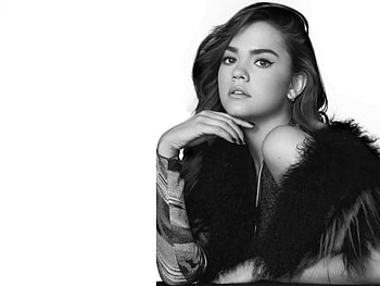 Maia Mitchell, Mitchell, model, , Maia, singer, beautiful, actress, fur HD wallpaper