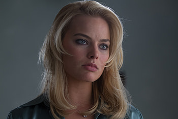 Naomi Lapaglia, The Wolf of Wall Street HD wallpaper