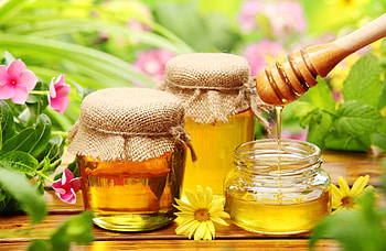 Honey's allure, Delectable nectar, Tempting background, Nature's sweetness HD wallpaper