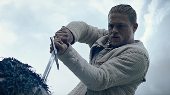 Charlie Hunnam's performance, Best movie moments, Compelling characters, Memorable scenes HD wallpaper