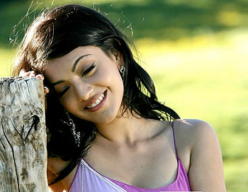 kajal, heroine, darling, cute, angel HD wallpaper