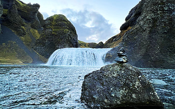 Stjornarfoss - Iceland, clouds, river, sky, rocks, landscape HD wallpaper