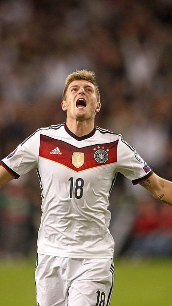 Toni Kroos, Germany Soccer Team HD phone wallpaper