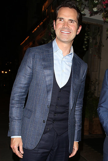 Jimmy Carr, Net worth, Marital status, Personal life HD phone wallpaper