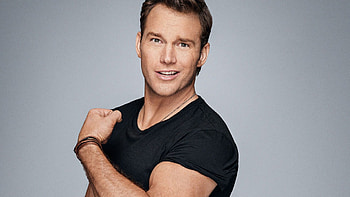 Chris Pratt, Movie star, Iconic roles, Versatile actor HD wallpaper