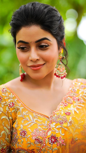 Poorna kasim, telugu actress, , shamana kasim HD phone wallpaper