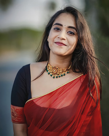 Deepthi sunaina, movies, actress, deepthi_sunaina, deepthisunaina, tollywood, Bollywood HD phone wallpaper