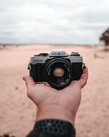 Beach, Hand, Miscellanea, Miscellaneous, Vintage, Retro, Camera HD phone wallpaper