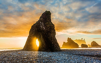 Ruby Beach in Washington, sea, rocks, arch, sunset, clouds HD wallpaper