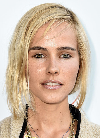 Isabel Lucas, Star eyebrows, Unique beauty, Eye-catching appearance HD phone wallpaper